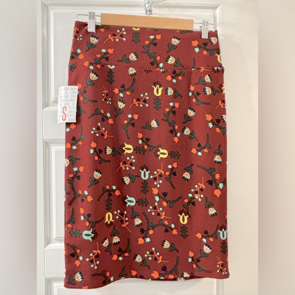 NWT LLR Cassie skirt sz Small